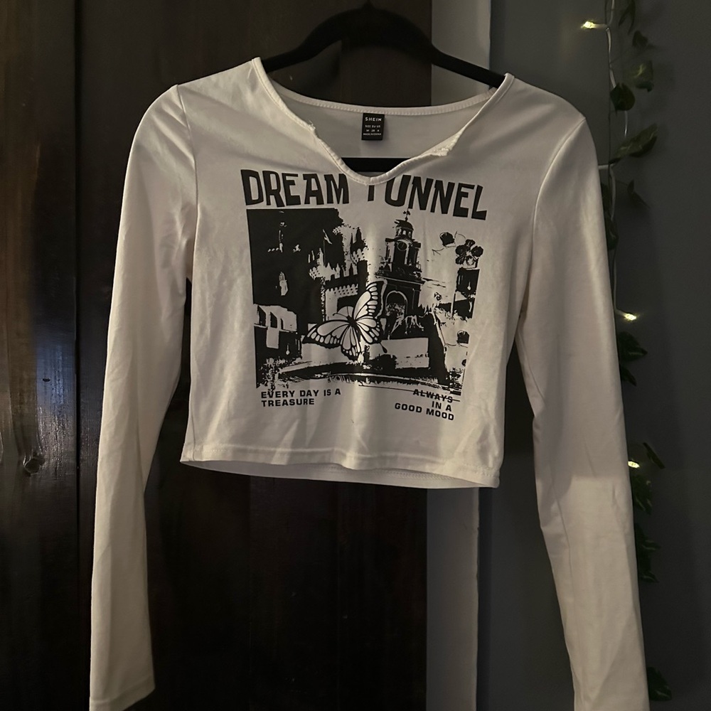 SHEIN White Dream Tunnel Graphic Long Sleeve Tee